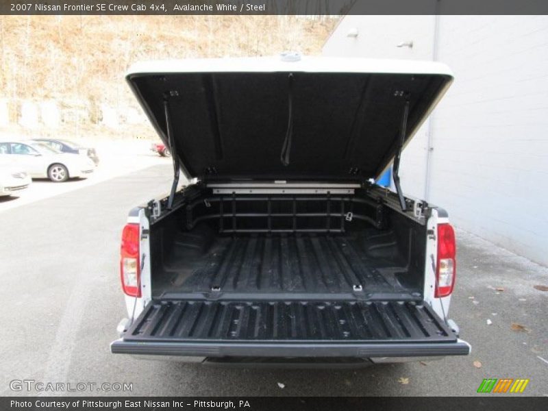 Avalanche White / Steel 2007 Nissan Frontier SE Crew Cab 4x4