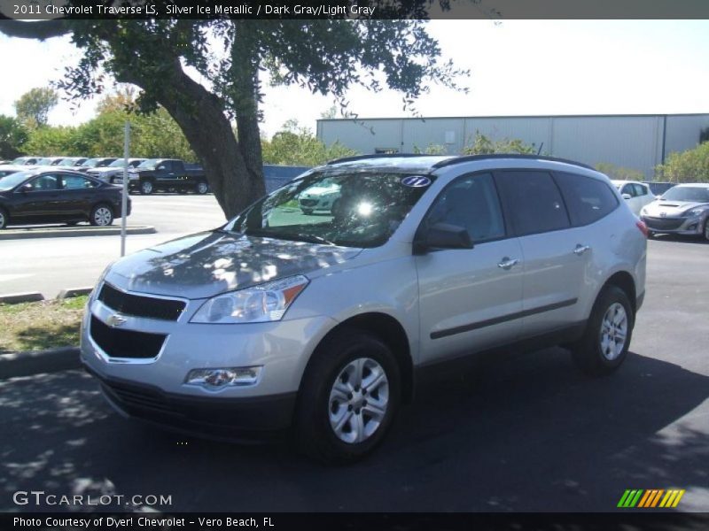 Silver Ice Metallic / Dark Gray/Light Gray 2011 Chevrolet Traverse LS