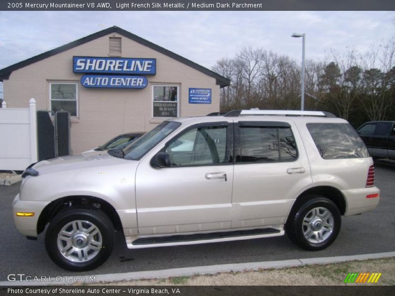 Light French Silk Metallic / Medium Dark Parchment 2005 Mercury Mountaineer V8 AWD
