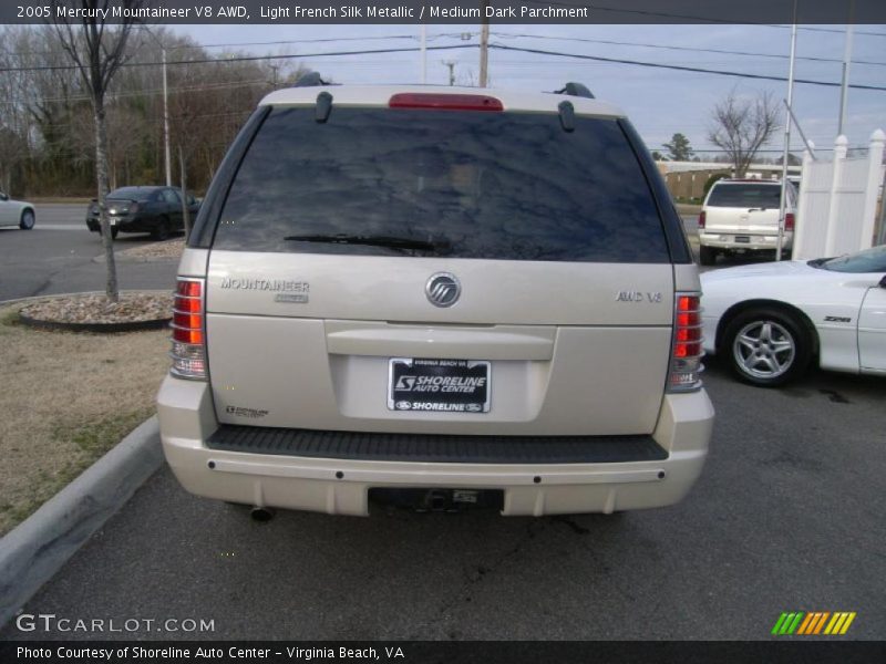 Light French Silk Metallic / Medium Dark Parchment 2005 Mercury Mountaineer V8 AWD