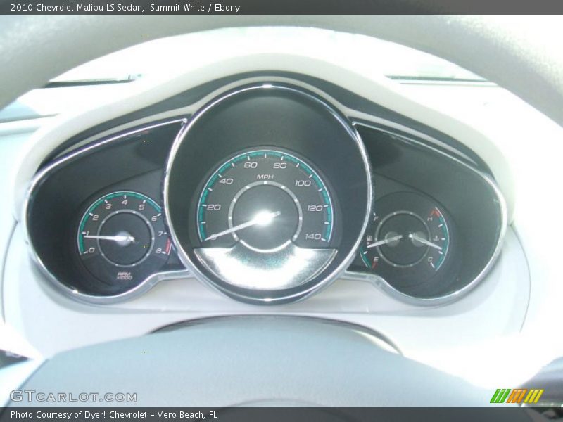 Summit White / Ebony 2010 Chevrolet Malibu LS Sedan