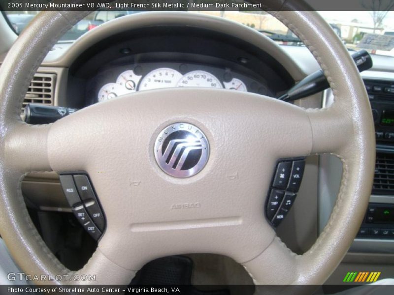 Light French Silk Metallic / Medium Dark Parchment 2005 Mercury Mountaineer V8 AWD