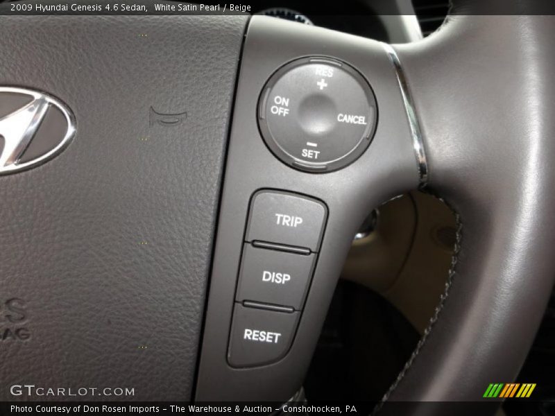 Controls of 2009 Genesis 4.6 Sedan