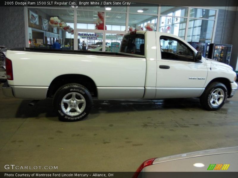 Bright White / Dark Slate Gray 2005 Dodge Ram 1500 SLT Regular Cab