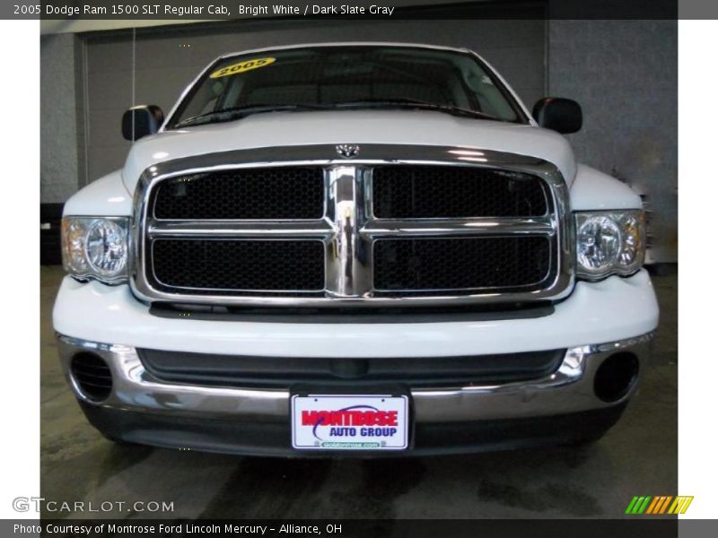 Bright White / Dark Slate Gray 2005 Dodge Ram 1500 SLT Regular Cab