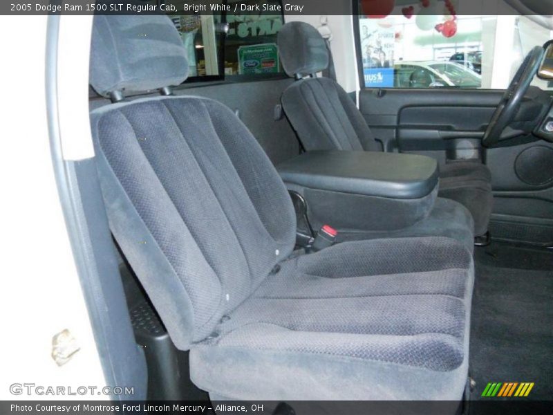 Bright White / Dark Slate Gray 2005 Dodge Ram 1500 SLT Regular Cab