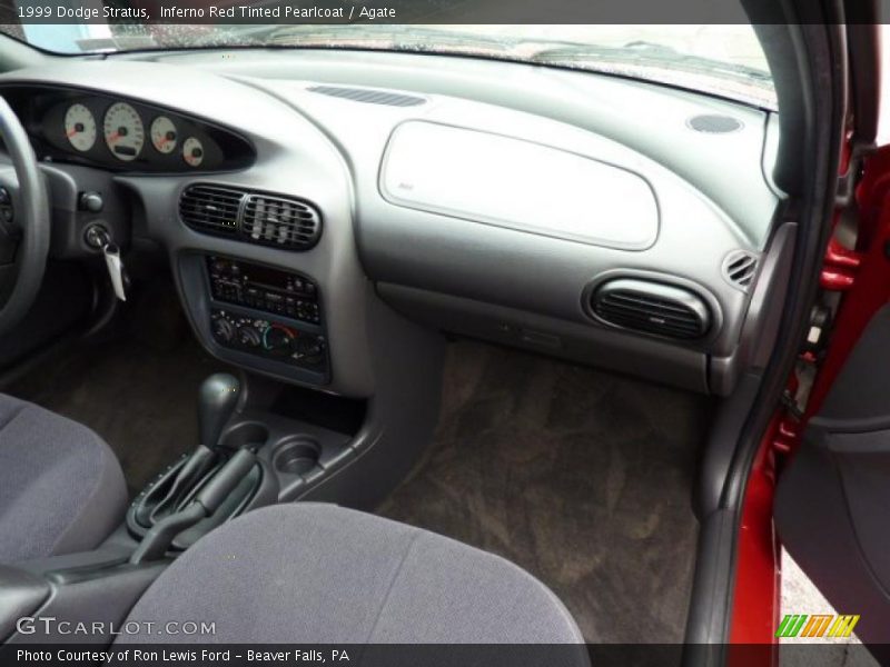 Inferno Red Tinted Pearlcoat / Agate 1999 Dodge Stratus