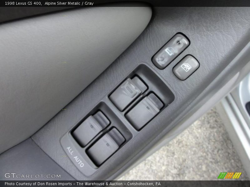 Controls of 1998 GS 400