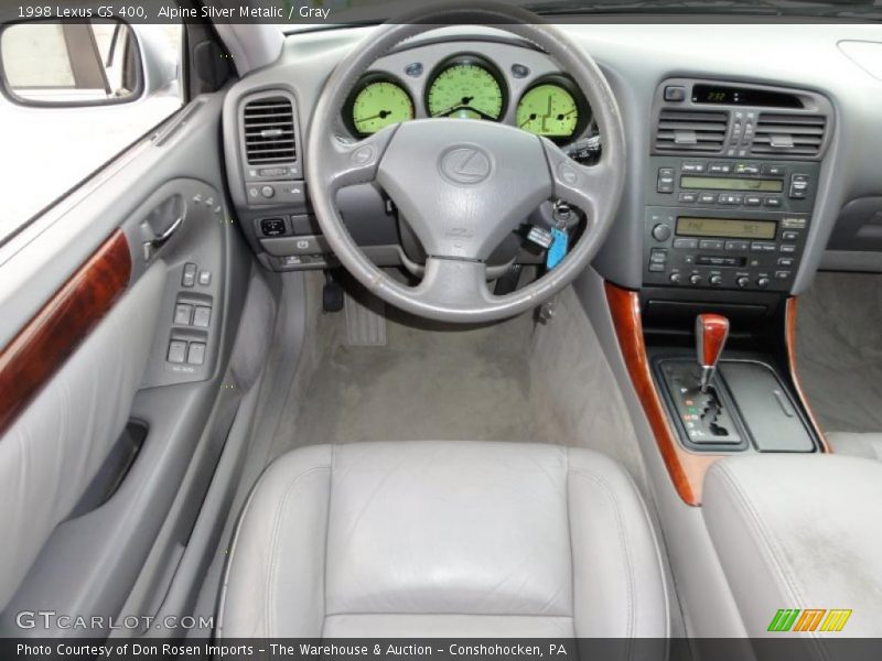 Dashboard of 1998 GS 400