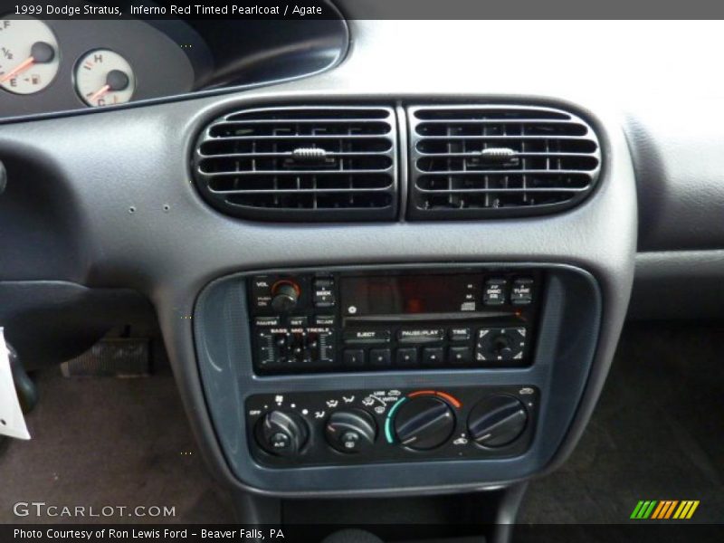 Inferno Red Tinted Pearlcoat / Agate 1999 Dodge Stratus
