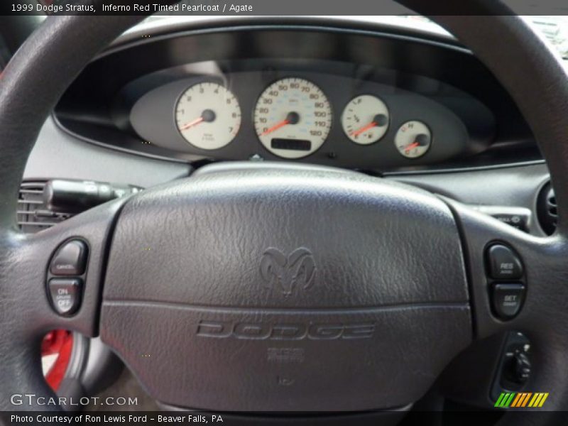 Inferno Red Tinted Pearlcoat / Agate 1999 Dodge Stratus