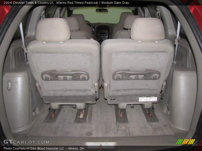  2004 Town & Country LX Trunk