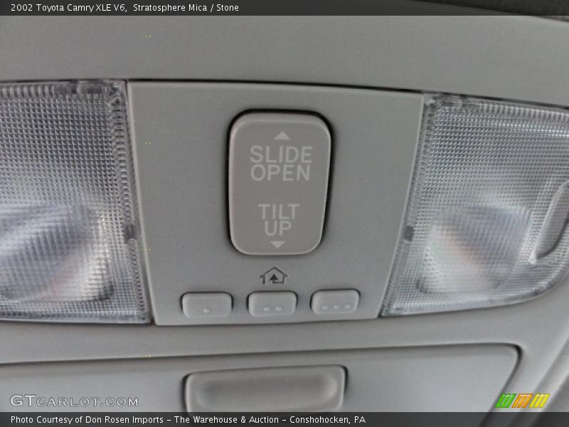 Stratosphere Mica / Stone 2002 Toyota Camry XLE V6