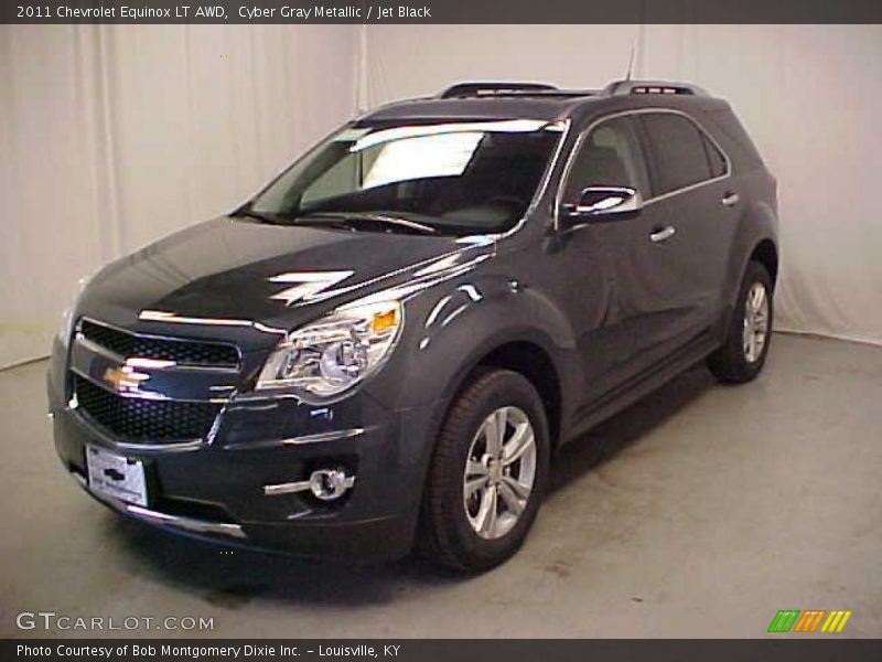 Front 3/4 View of 2011 Equinox LT AWD