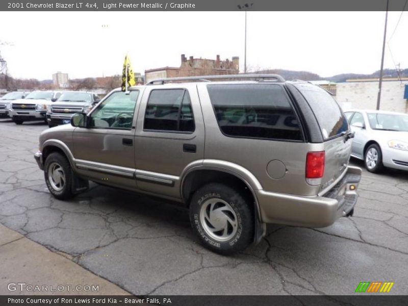 Light Pewter Metallic / Graphite 2001 Chevrolet Blazer LT 4x4