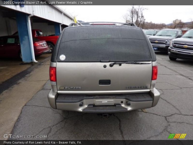 Light Pewter Metallic / Graphite 2001 Chevrolet Blazer LT 4x4