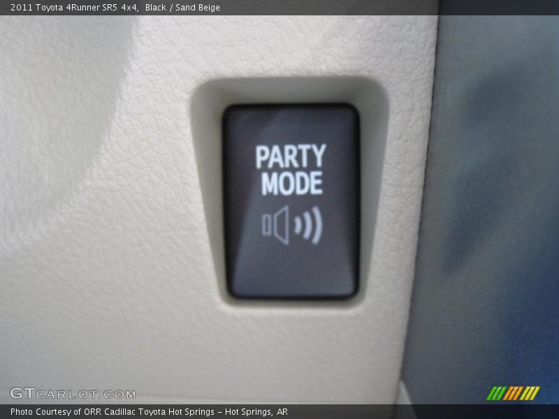 Black / Sand Beige 2011 Toyota 4Runner SR5 4x4