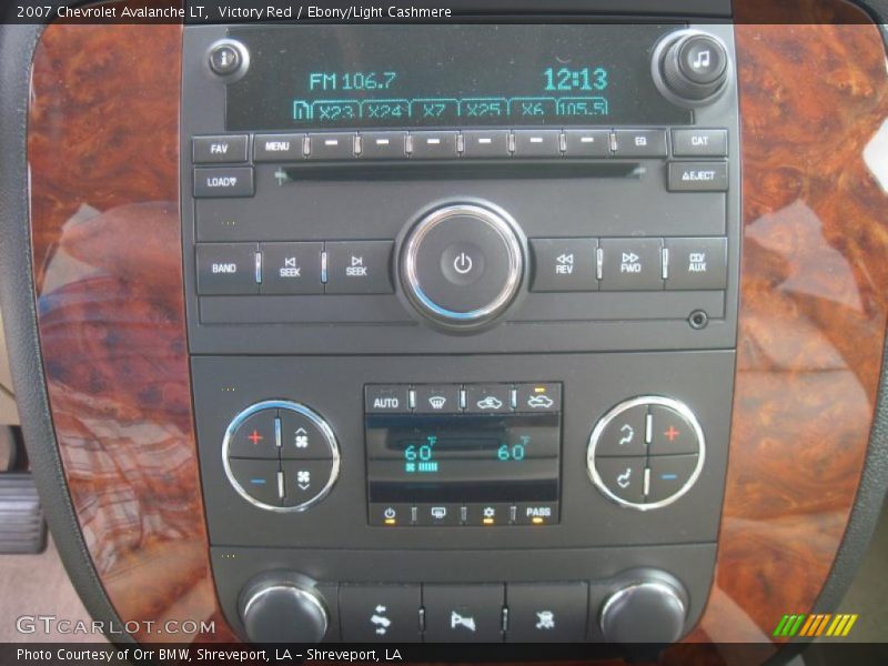 Victory Red / Ebony/Light Cashmere 2007 Chevrolet Avalanche LT
