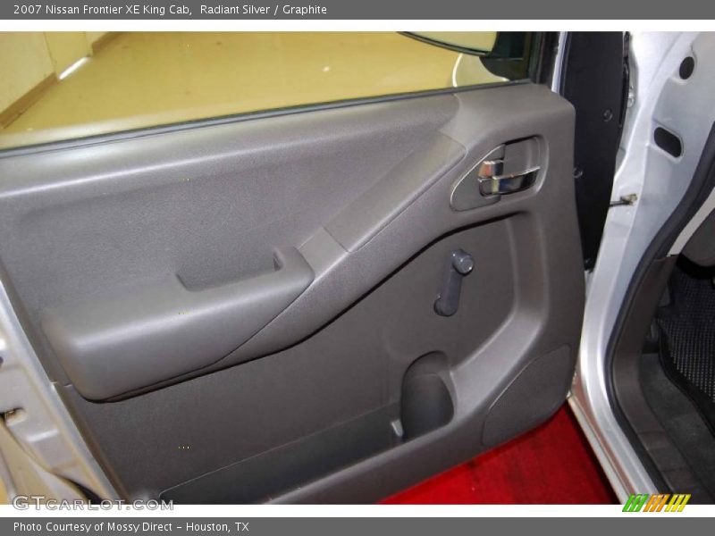 Radiant Silver / Graphite 2007 Nissan Frontier XE King Cab