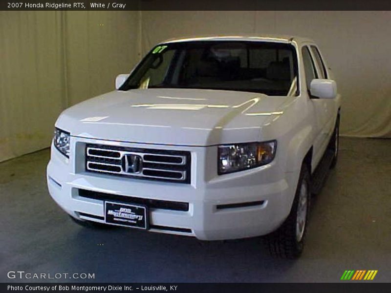 White / Gray 2007 Honda Ridgeline RTS