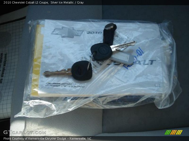 Silver Ice Metallic / Gray 2010 Chevrolet Cobalt LS Coupe