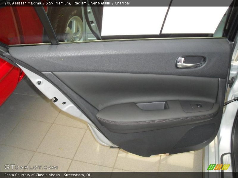 Radiant Silver Metallic / Charcoal 2009 Nissan Maxima 3.5 SV Premium