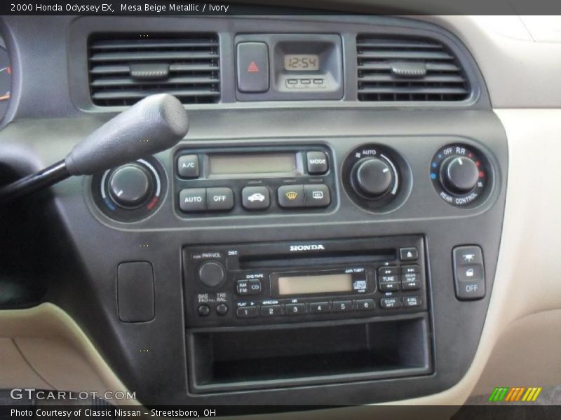 Mesa Beige Metallic / Ivory 2000 Honda Odyssey EX