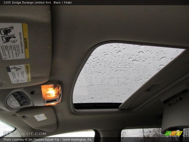 Black / Khaki 2005 Dodge Durango Limited 4x4