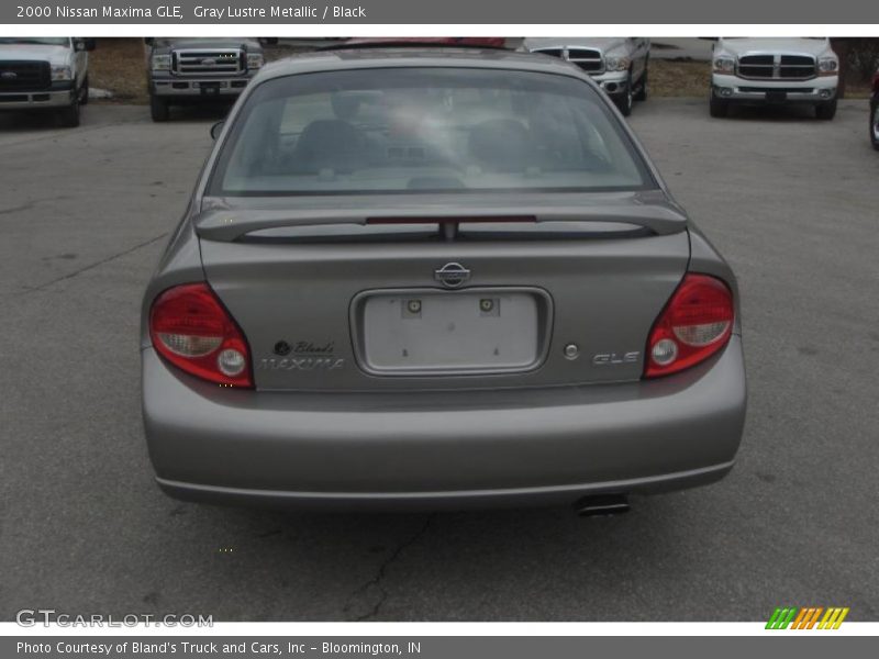 Gray Lustre Metallic / Black 2000 Nissan Maxima GLE