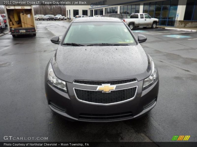 Taupe Gray Metallic / Jet Black 2011 Chevrolet Cruze LT