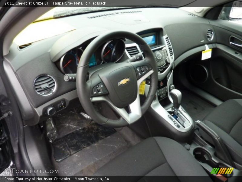 Taupe Gray Metallic / Jet Black 2011 Chevrolet Cruze LT