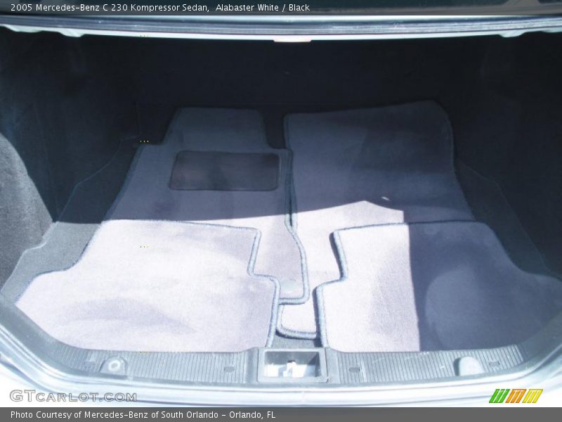 Alabaster White / Black 2005 Mercedes-Benz C 230 Kompressor Sedan