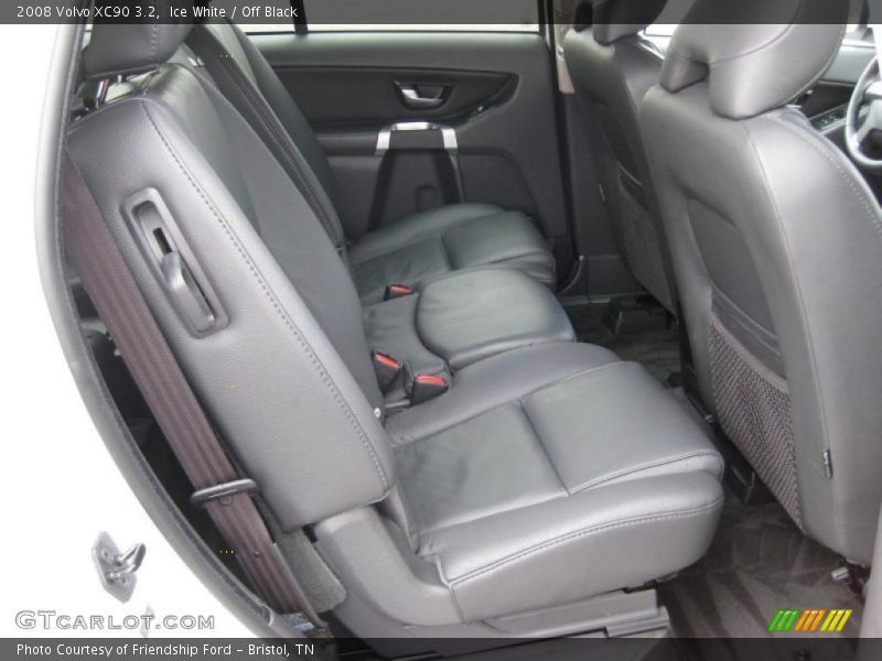 Ice White / Off Black 2008 Volvo XC90 3.2