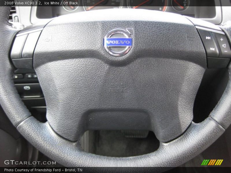 Ice White / Off Black 2008 Volvo XC90 3.2