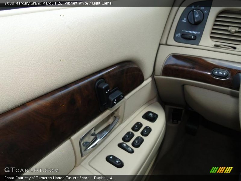Vibrant White / Light Camel 2008 Mercury Grand Marquis LS