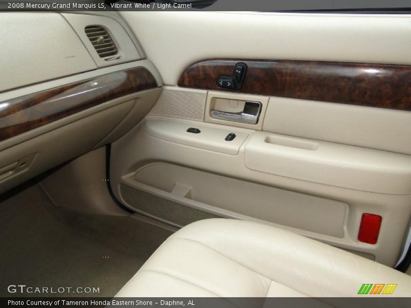 Vibrant White / Light Camel 2008 Mercury Grand Marquis LS