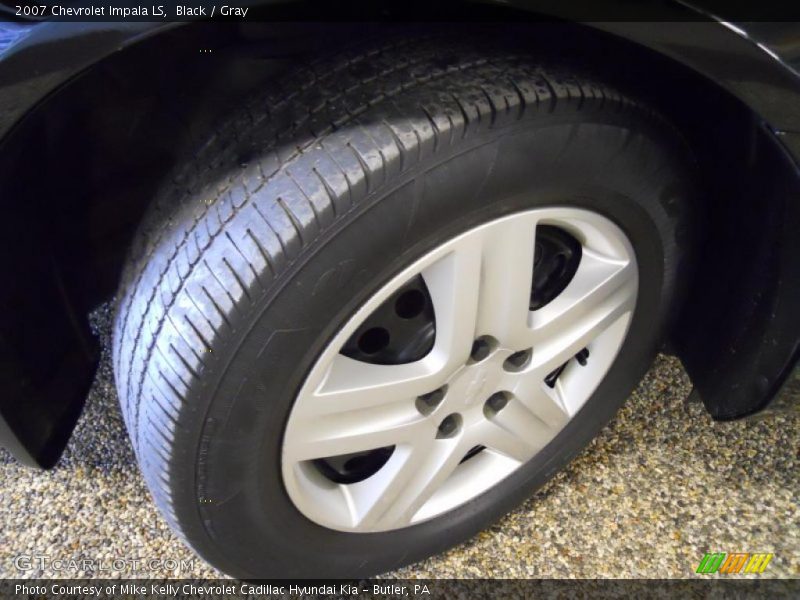 Black / Gray 2007 Chevrolet Impala LS