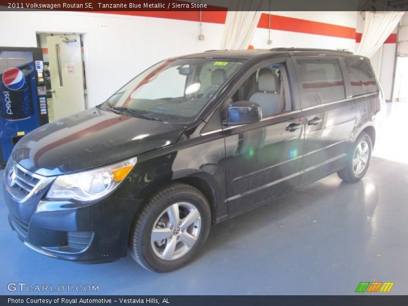 Tanzanite Blue Metallic / Sierra Stone 2011 Volkswagen Routan SE