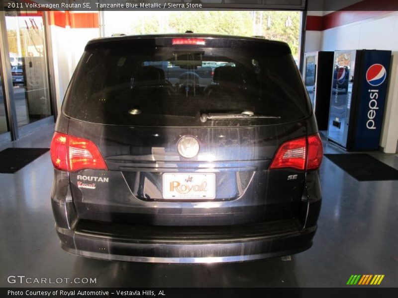 Tanzanite Blue Metallic / Sierra Stone 2011 Volkswagen Routan SE
