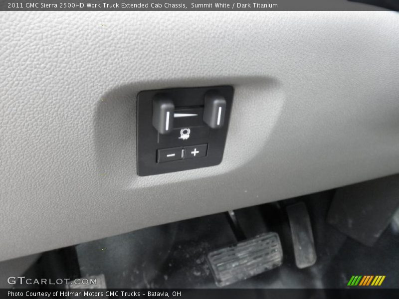 Controls of 2011 Sierra 2500HD Work Truck Extended Cab Chassis