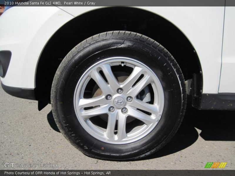 Pearl White / Gray 2010 Hyundai Santa Fe GLS 4WD