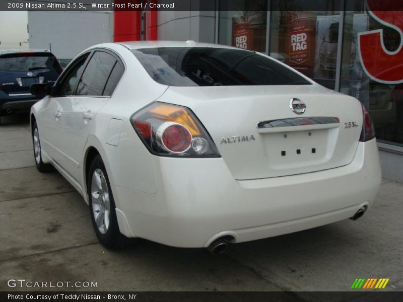 Winter Frost Pearl / Charcoal 2009 Nissan Altima 2.5 SL