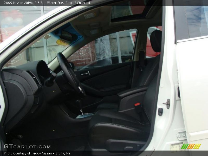 Winter Frost Pearl / Charcoal 2009 Nissan Altima 2.5 SL