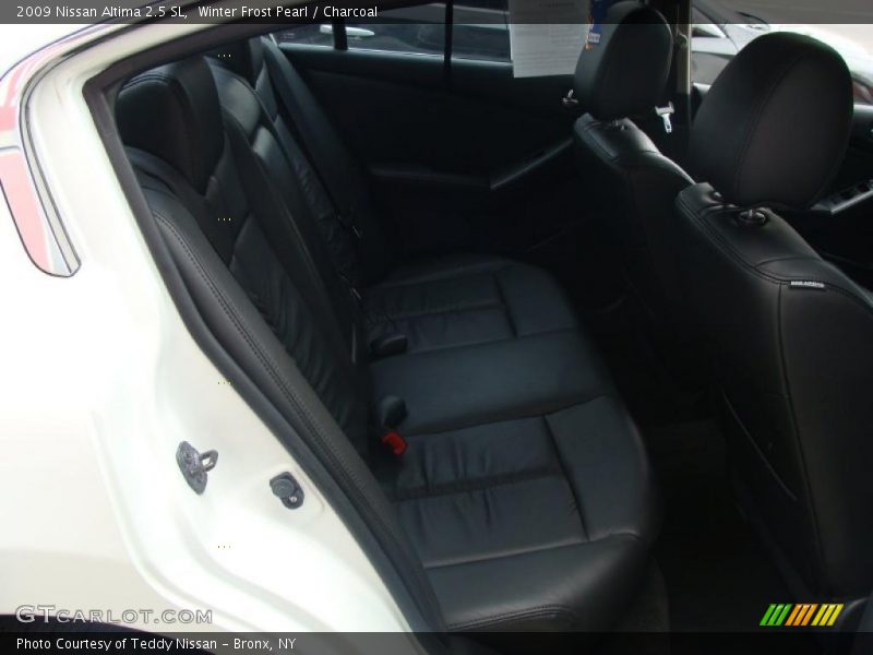 Winter Frost Pearl / Charcoal 2009 Nissan Altima 2.5 SL