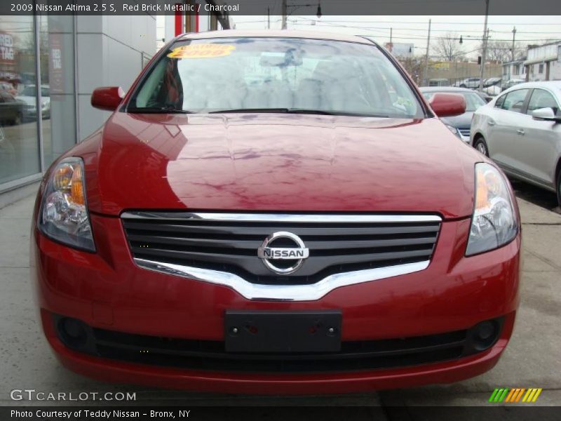 Red Brick Metallic / Charcoal 2009 Nissan Altima 2.5 S