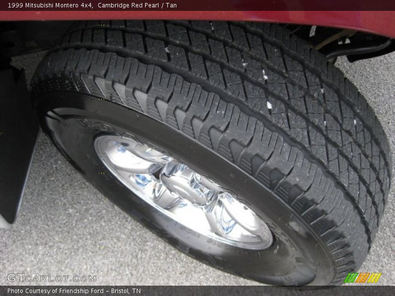 Cambridge Red Pearl / Tan 1999 Mitsubishi Montero 4x4