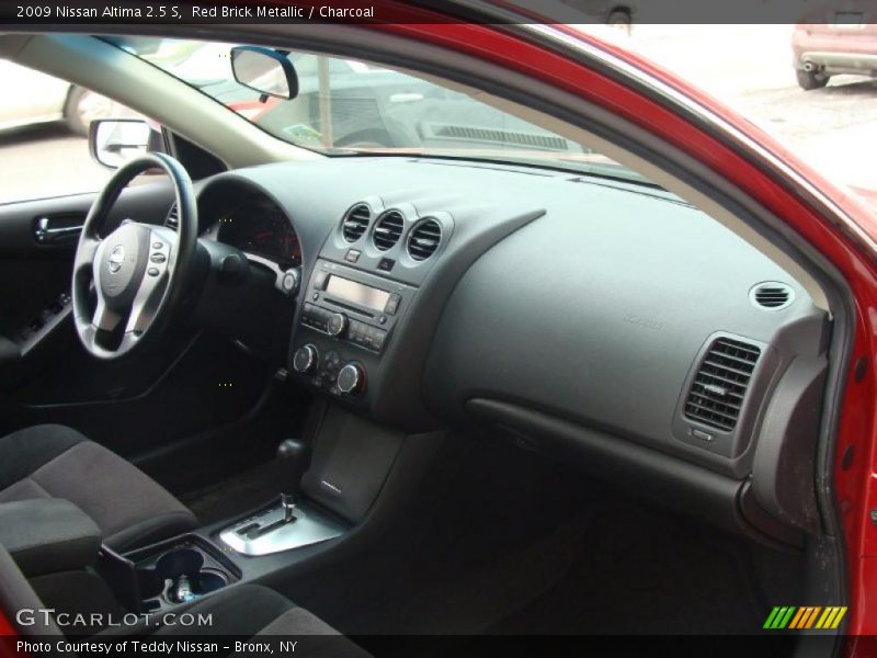 Red Brick Metallic / Charcoal 2009 Nissan Altima 2.5 S