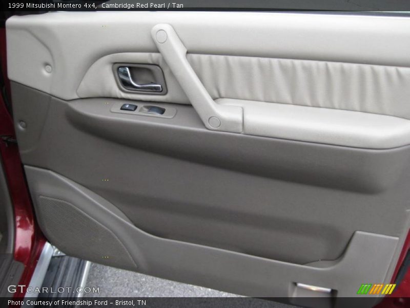 Cambridge Red Pearl / Tan 1999 Mitsubishi Montero 4x4