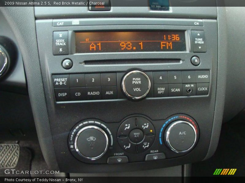 Red Brick Metallic / Charcoal 2009 Nissan Altima 2.5 S