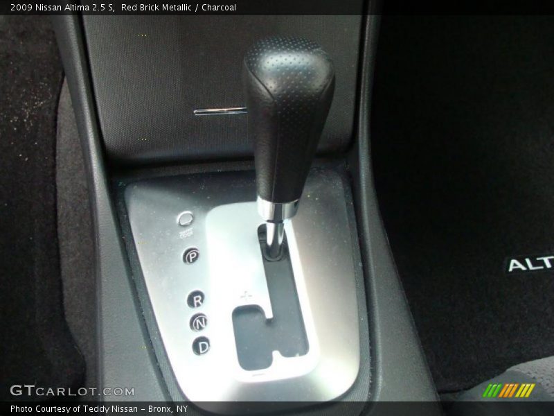 Red Brick Metallic / Charcoal 2009 Nissan Altima 2.5 S